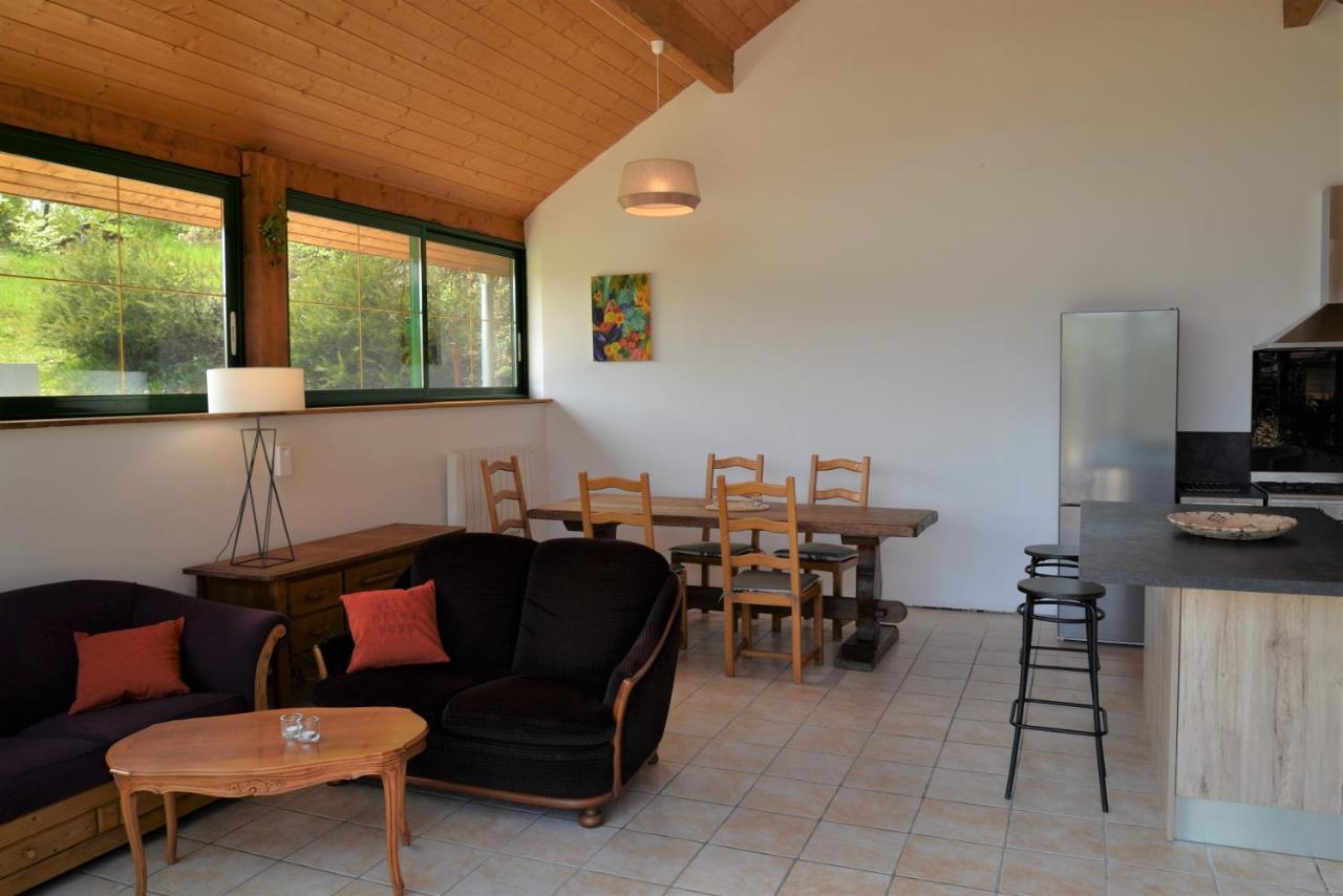 Le Mas De Planaise Saint-Jean-d'Avelanne Esterno foto
